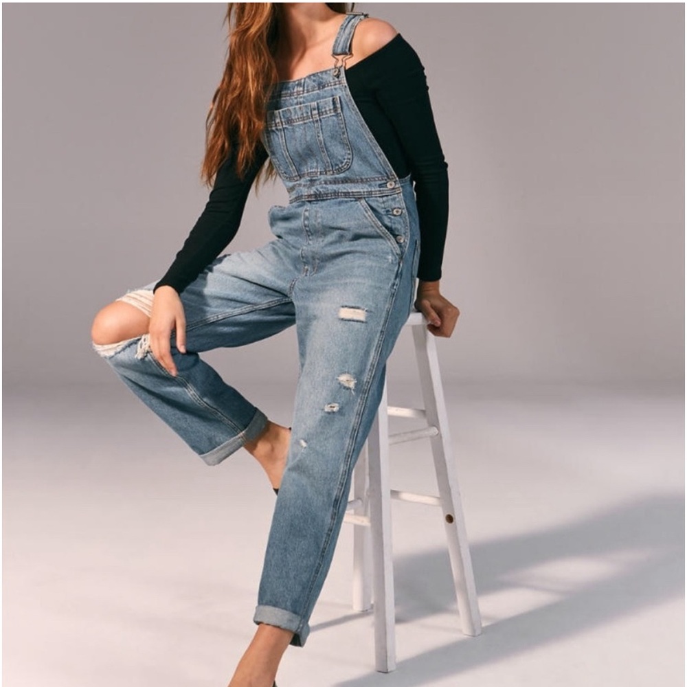 Abercrombie & Fitch straight leg destroyed overalls.